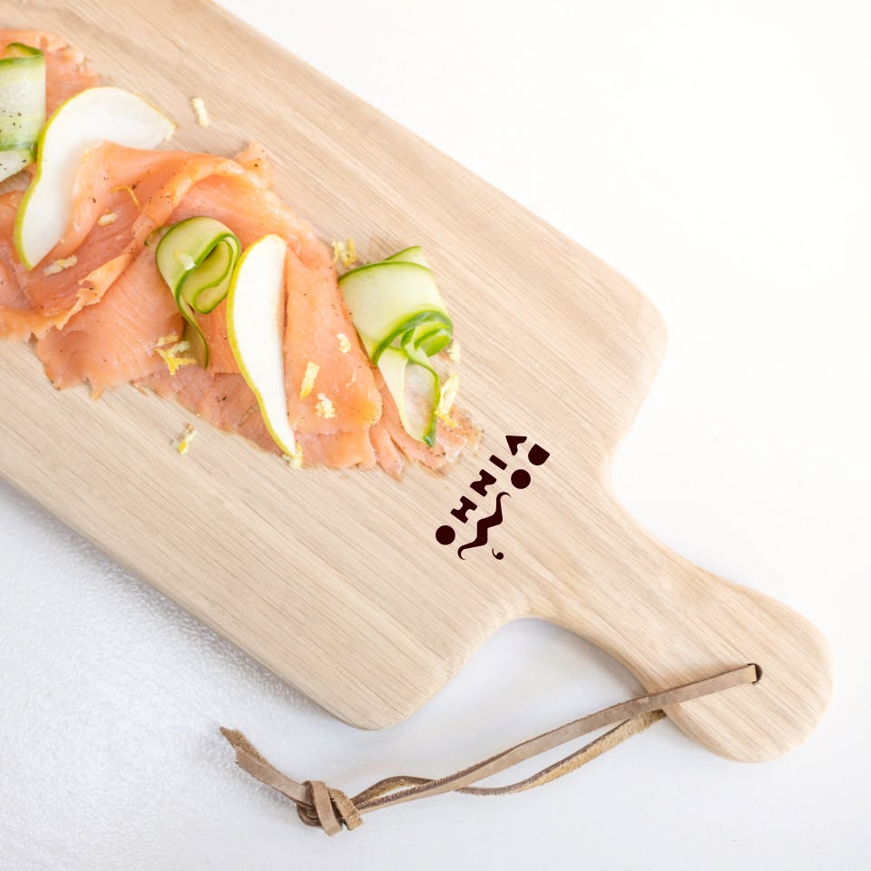 Scandi Oak Cheese Board - Incl. Engraving